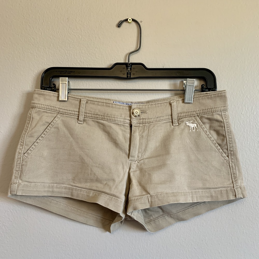 LOW RISE SHORT SHORTS - Picture 5 of 7